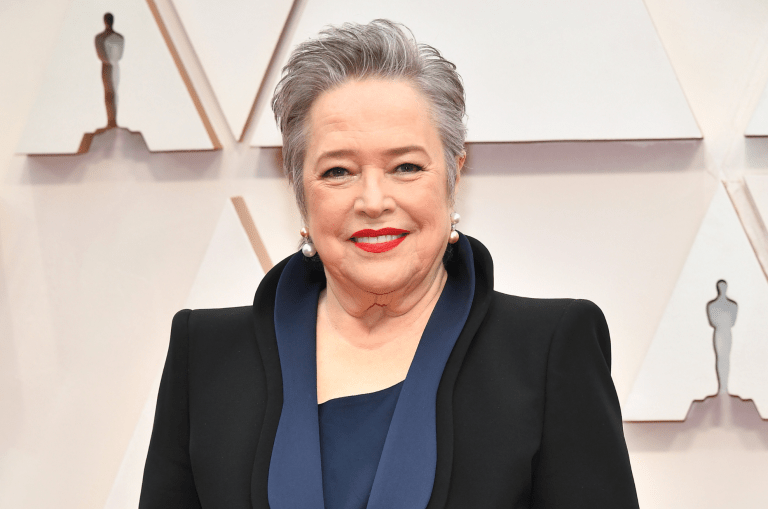 Kathy Bates anuncia su retiro de la actuación