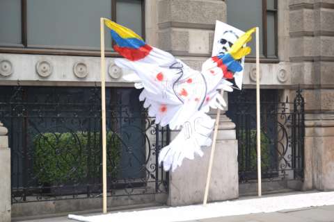 En fotos: Así fueron las manifestaciones que recibieron a Duque en Londres