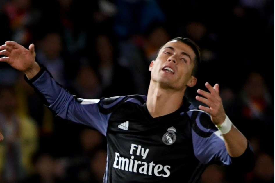 Cristiano Ronaldo se lamenta durante el partido entre Real Madrid y América de México, este jueves, en Yokohama, Japón. / AFP