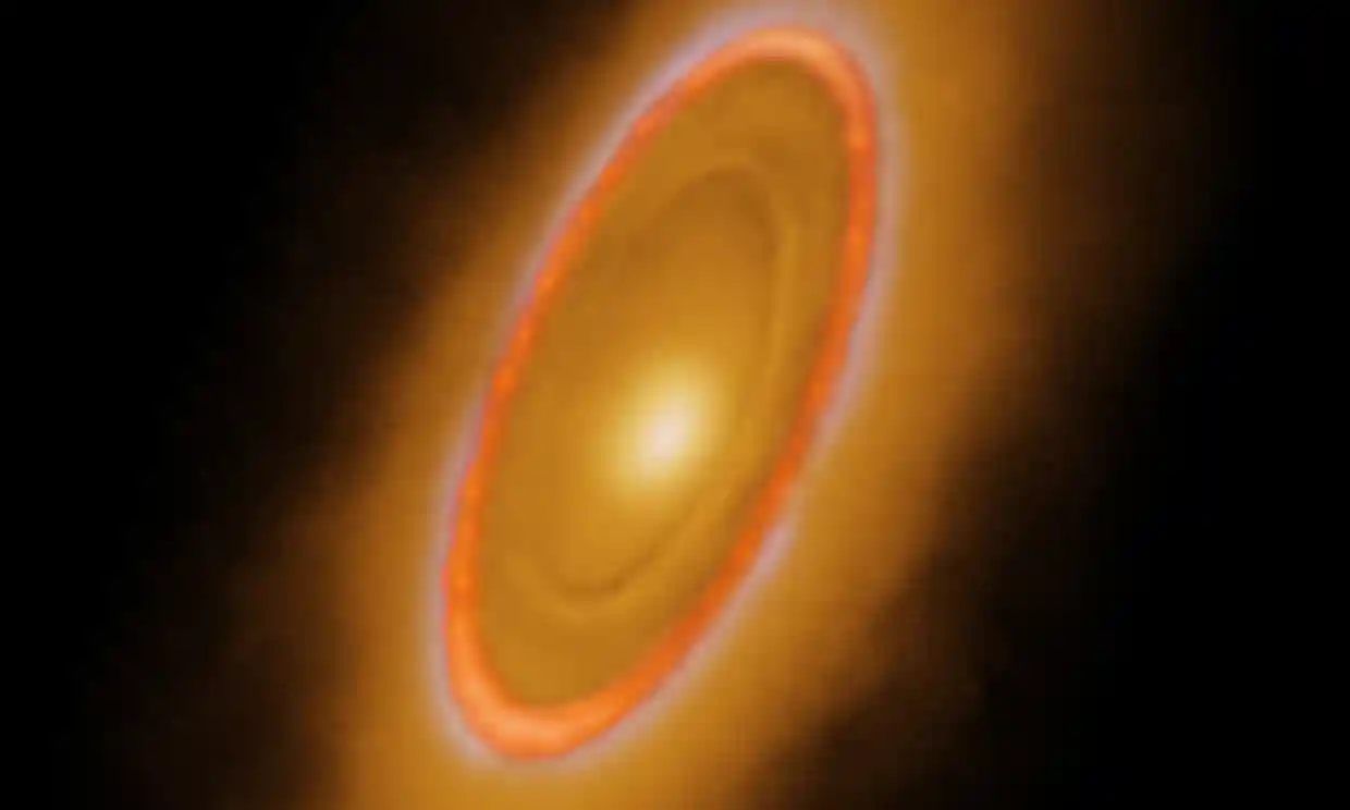 Fomalhaut con los discos de escombros que la rodean.