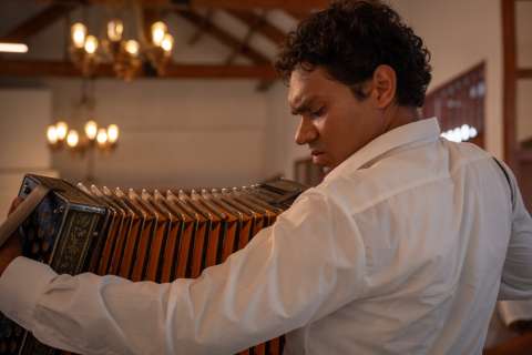 Francisco el hombre: elenco, sinopsis y más de la serie del músico que pacta con el Diablo