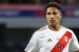 Paolo Guerrero anunció su retiro de la selección de Perú