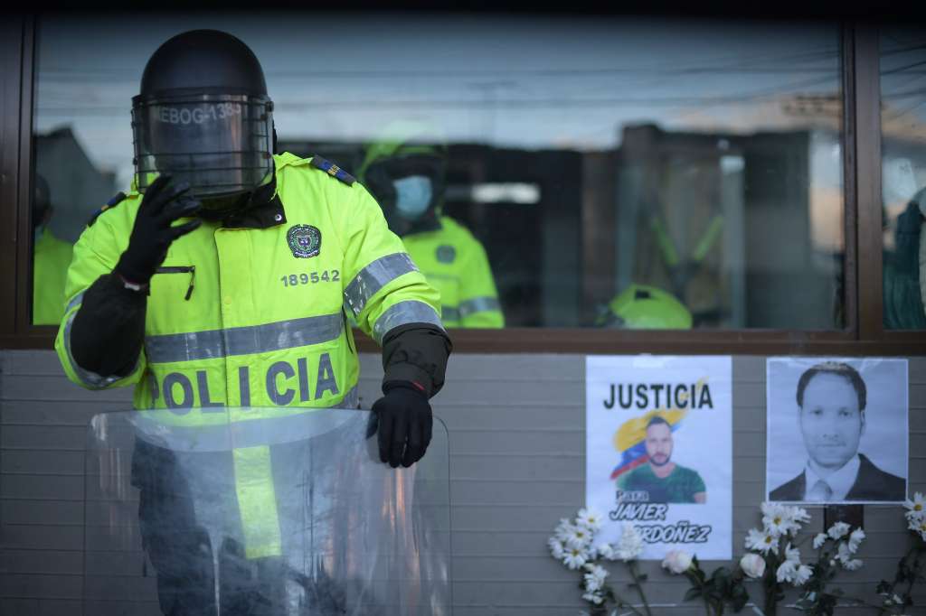 Con diferentes actividades y manifestaciones, se conmemoró en Villa Luz y Verbenal el primer año de esa sangrienta noche en Bogotá.