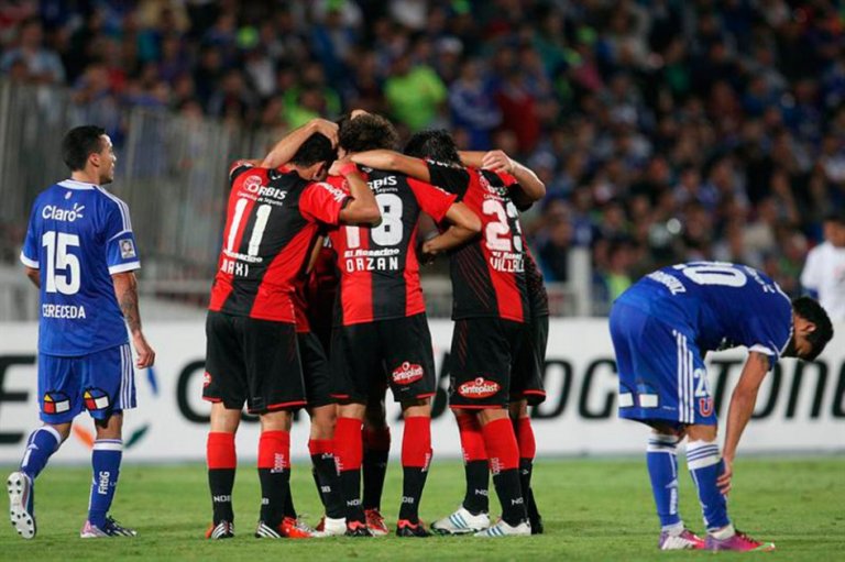 Newell’s y Caracas ganaron en Libertadores