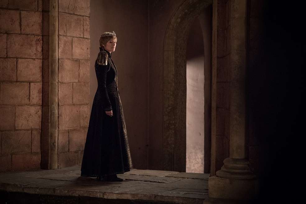 Cersei Lannister después de la camina de especiación y nuevamente en el poder.