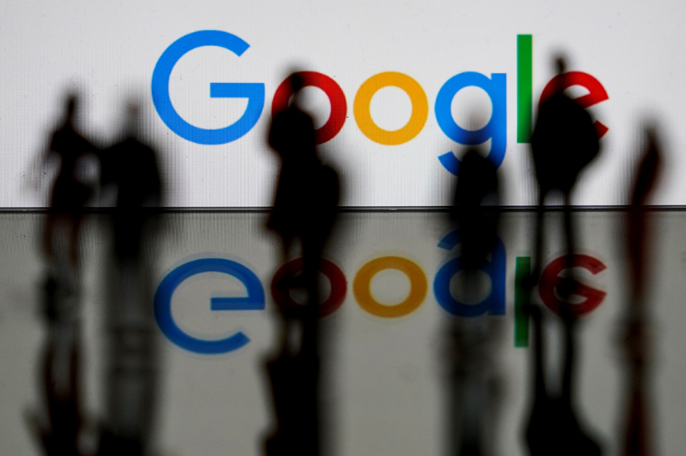 Google amenazó este viernes 22 de enero con restringir el motor de búsqueda a los usuarios de Australia por un proyecto destinado a obligar al gigante de internet a pagar a los medios de comunicación de ese país por su contenido. Un día antes, tras arduas negociaciones, se firmó un acuerdo en el que Google remunerará a la prensa francesa por derechos afines.