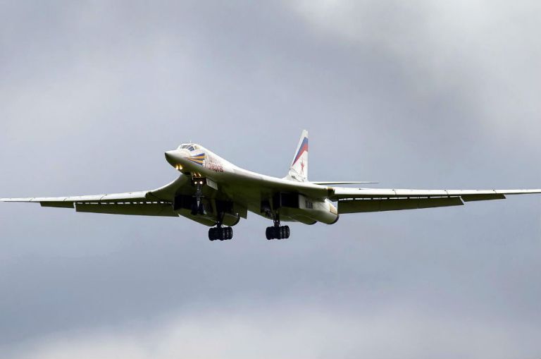 Fuerza Aérea demandó empresa estadounidense por compra de trenes de aterrizaje usados