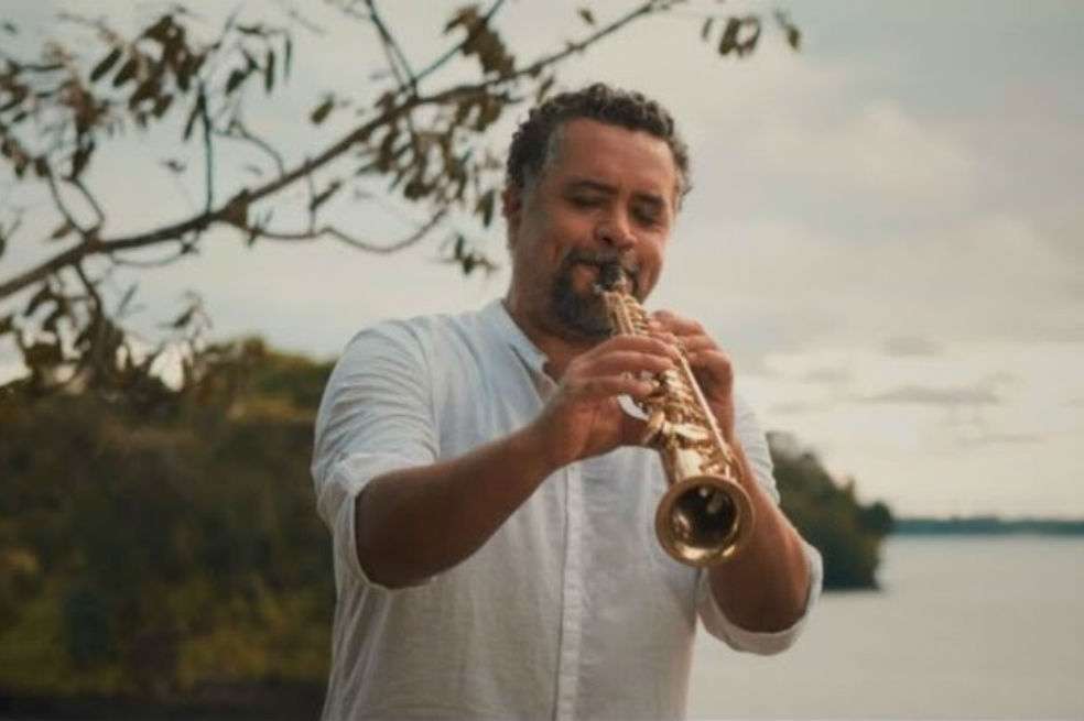 Para Candelario, compositor de "Me cogio? la noche", la canción cuenta con una cadencia deliciosa que tiene mucho poder.  / Cortesía Grupo Bahía 