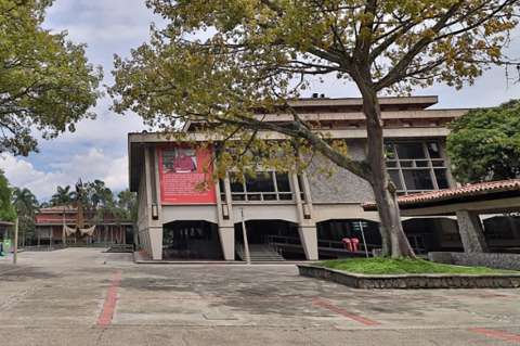 Rectoría de la UdeA se pronuncia tras actos de violencia y desmanes en manifestaciones