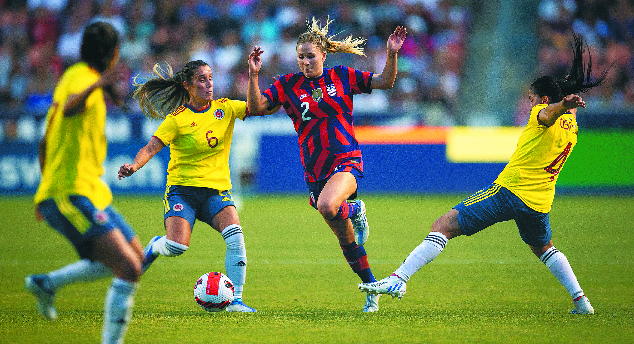 Fútbol femenino.