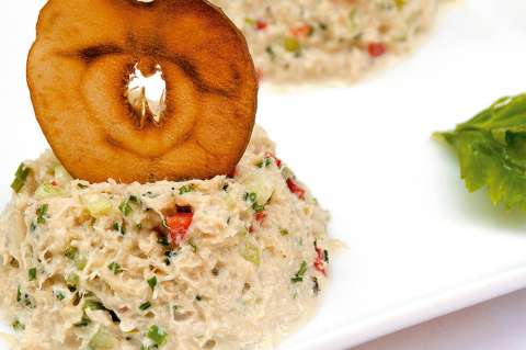 Timbal de jaiba con mayonesa de manzana