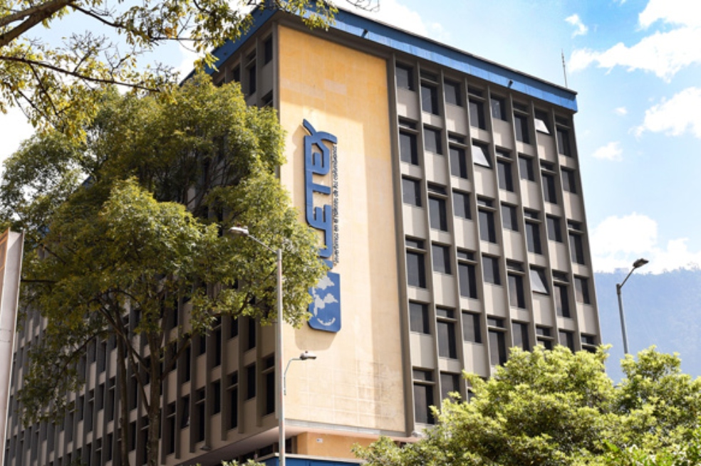 En este plan no estarán incluidos aquellos estudiantes que venían siendo beneficiarios del artículo 95 de la reforma tributaria, el cual fue “tumbado” en noviembre de 2023 por la Corte Constitucional.