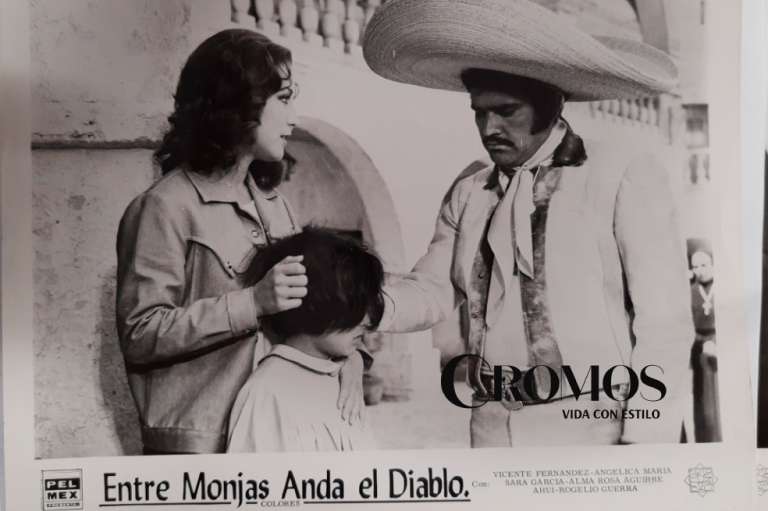 Vicente Fernández. Tenía 40 años y ya era un ídolo en su país, pero en 1980 Vicente Fernández Gómez decidió venir a Colombia.