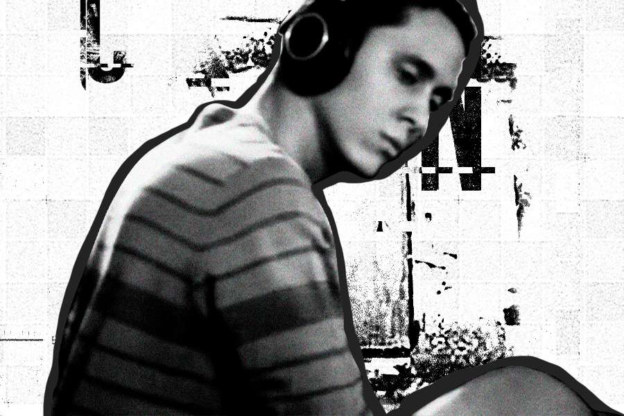 Tras 10 años de la muerte del rapero venezolano, revisamos algunas canciones de sus álbumes “Vida” y “Muerte” para comprender el sentido de las letras que marcaron una generación
