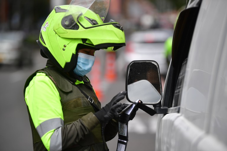 El 89% de las 390.000 licencias de conducción vencidas son de servicios públicos