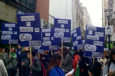 Diez organizaciones de DD.HH. piden liberar a presa condenada por aborto en Argentina