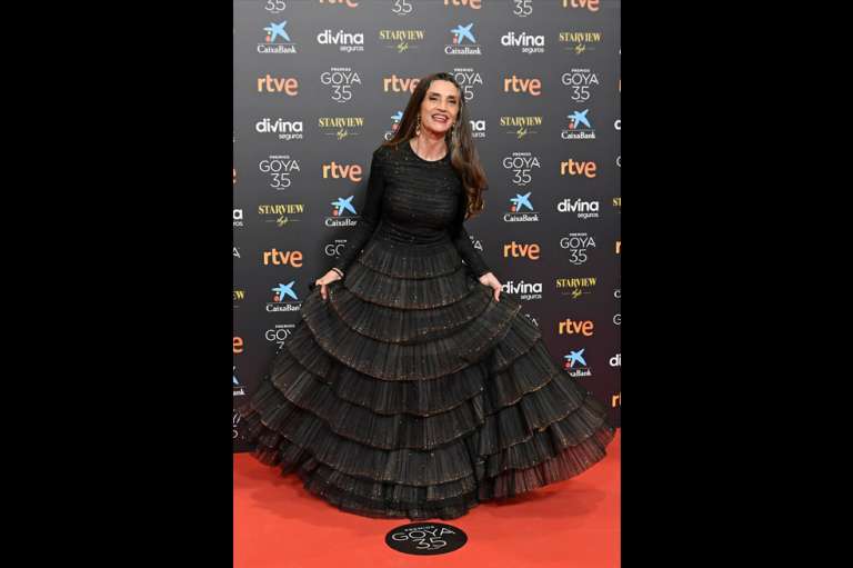 Premios Goya 2021: los sorprendentes looks de la alfombra roja