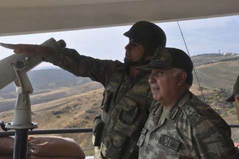 Jefe del ejército turco amenaza a Siria "con una respuesta más fuerte"
