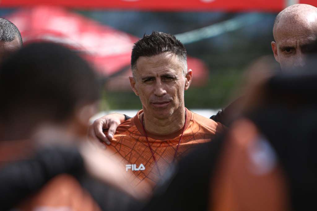 Pablo Peirano, entrenador de Santa Fe.