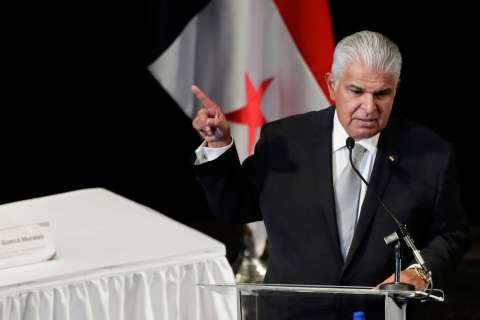Mulino promete la expulsión de migrantes: “Para terminar la odisea del Darién”