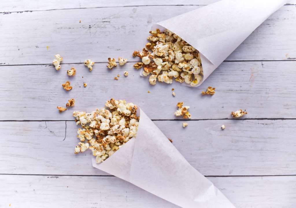Disfruta este delicioso y saludable snack para ver una película o para la merienda de la tarde.