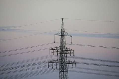 Los países bálticos dejan de importar electricidad de Rusia