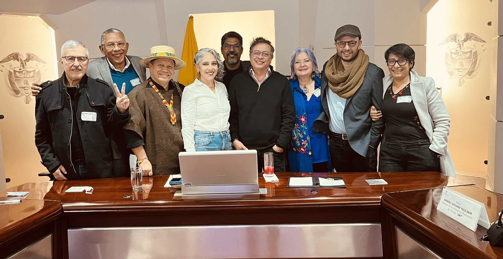 El presidente Gustavo Petro se reunió con miembros del Pacto Histórico como la senadoras María José Pizarro y Gloria Flórez y el representante Gabriel Becerra.