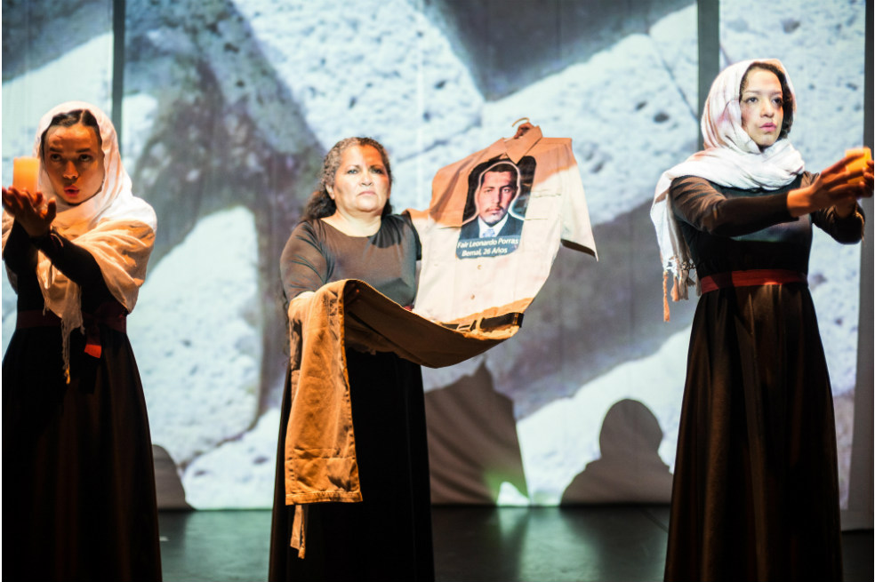 La obra ganó la beca Arte y Memoria de Bogotá para estimular la creación artística entre víctimas del conflicto y artistas.