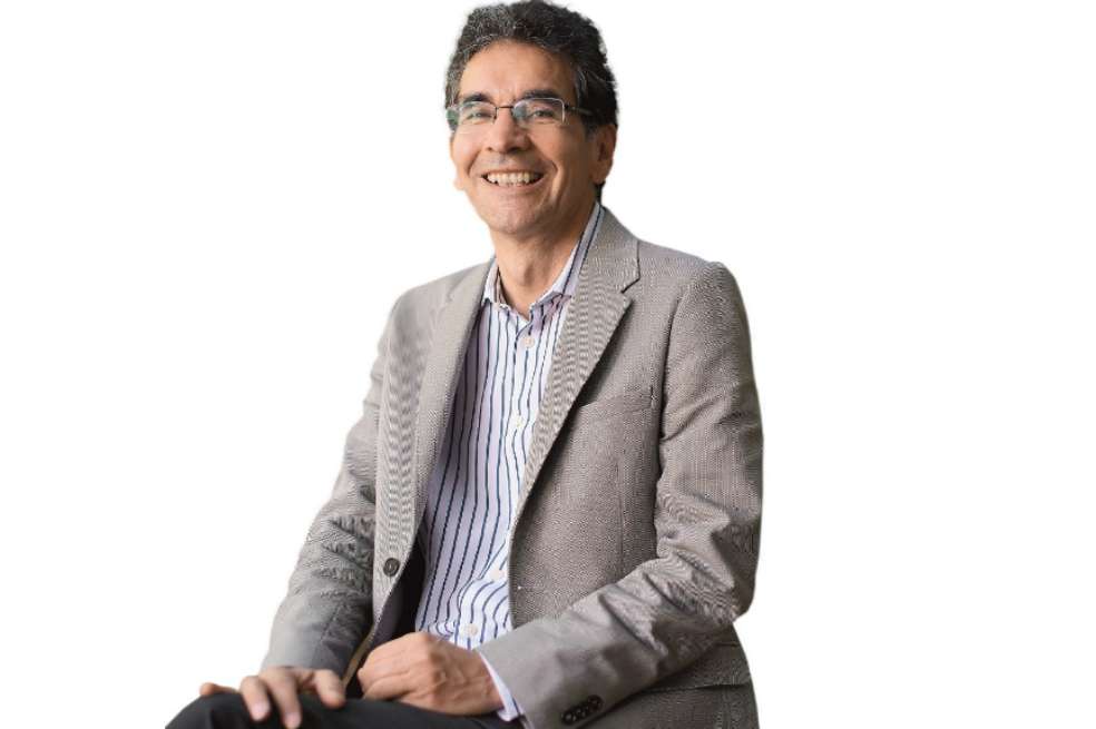 Carlos Rodríguez es coautor del libro “Piraiba. Ecología ilustrada del gran bagre del Amazonas”. / Mauricio Alvarado - El Espectador