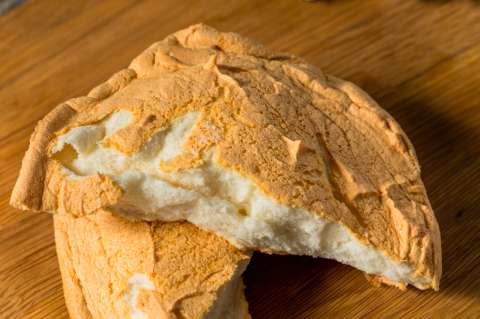 Receta de pan de claras de huevos: ¡Sabor y salud en cada rebanada!