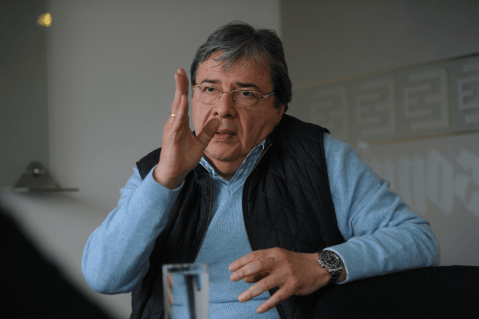 “Los favoritos de Uribe somos todos”: Carlos Holmes Trujillo