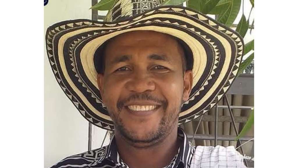 ¿Quién era El Óscar del vallenato, el cantautor que murió tras riña? “Era feliz cantando”