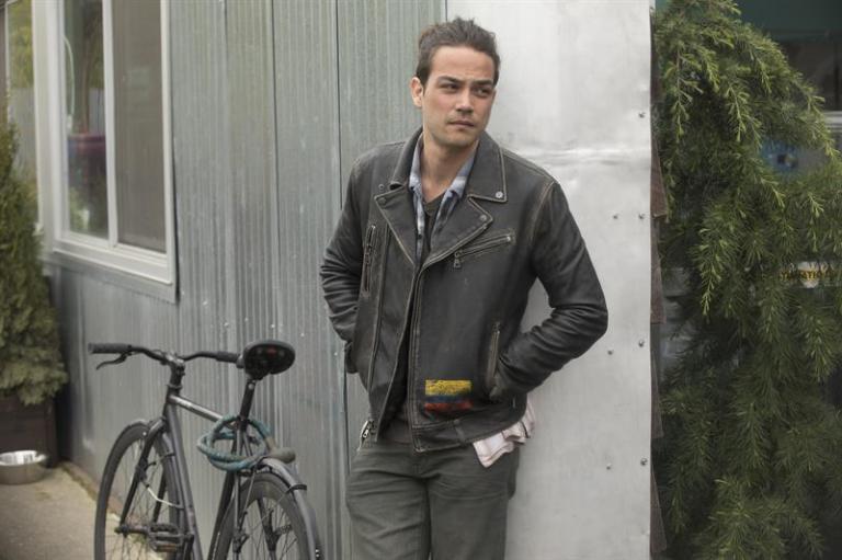 Daniel Zovatto, el actor costarricense que da vida a un colombiano en «Here and Now» de HBO