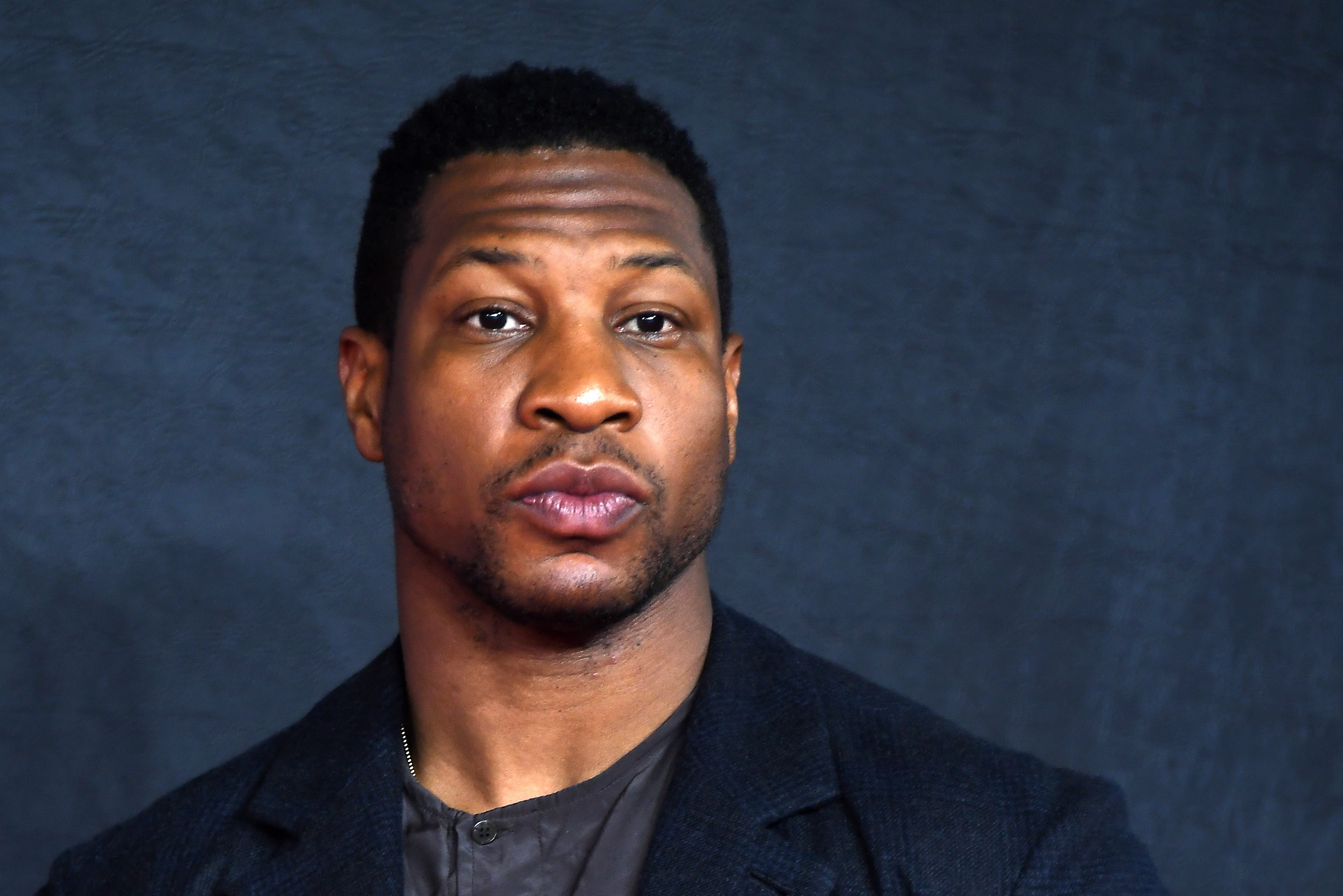 London (United Kingdom), 15/02/2023.- US actor and cast member Jonathan Majors poses during the European Premier of Creed III at Leicester Square in central London, Britain, 15 February 2023. (Cine, Reino Unido, Londres) EFE/EPA/ANDY RAIN