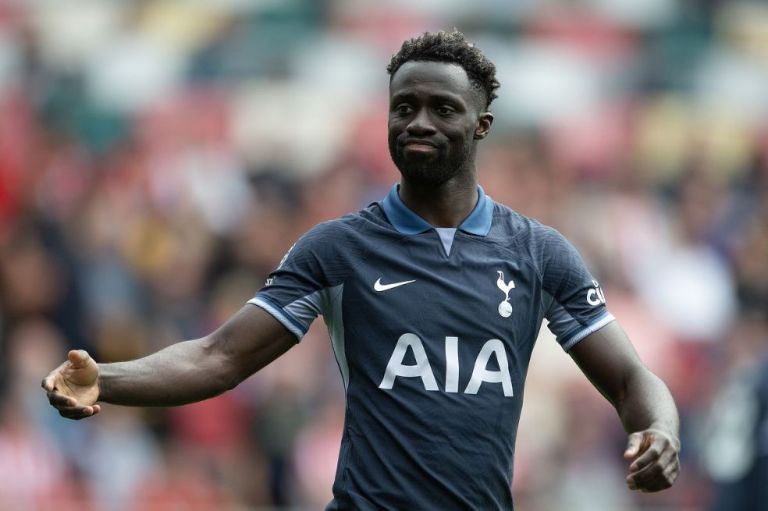 Un colombiano menos en la Premier League: Dávinson Sánchez tiene nuevo equipo