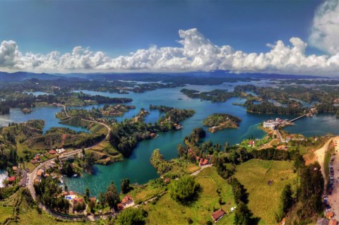 Guatapé: una laguna de lágrimas