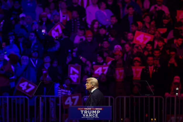 ¿Resistir o coexistir? Los demócratas reconsideran su dinámica con Trump