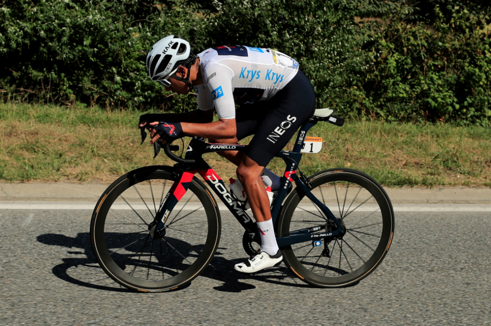 El colombiano Egan Bernal es el líder de la clasificación de los jóvenes.
