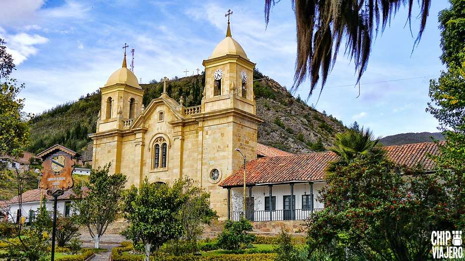 Iglesia Divino Salvador, Cucunubá Cundinamarca.