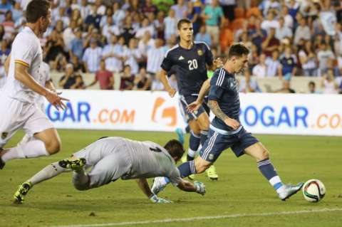 Argentina golea 7-0 a Bolivia en amistoso internacional en Houston