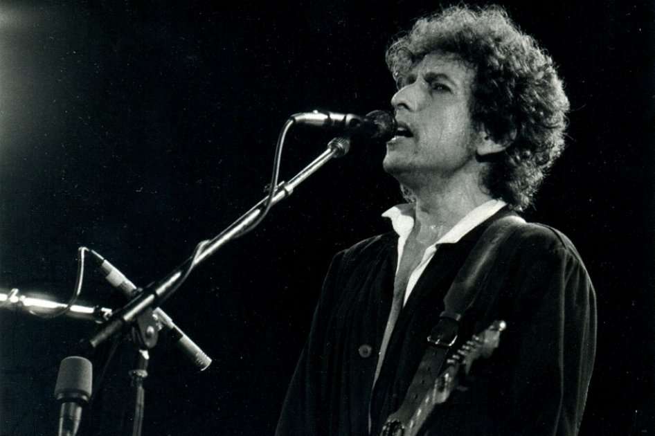 Los investigadores descubrieron 163 canciones en donde Bob Dylan habla sobre meteorología. / Flickr