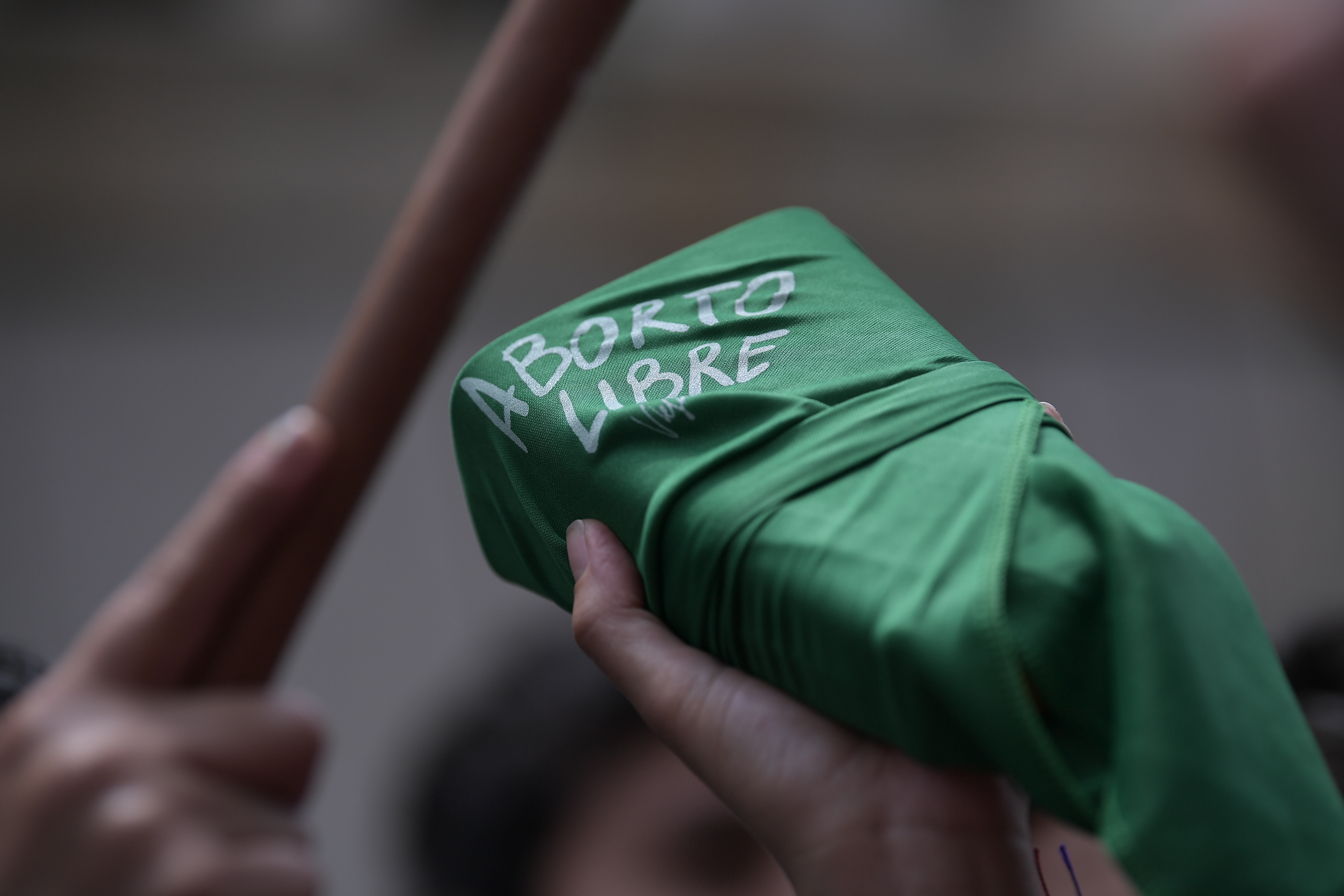Manifestaciones de grupos a favor y en contra del aborto, realizado a las afueras del Palacio de Justicia en apoyo a sus movimientos, mientras se lleva a cabo el debate en la Corte Constitucional.