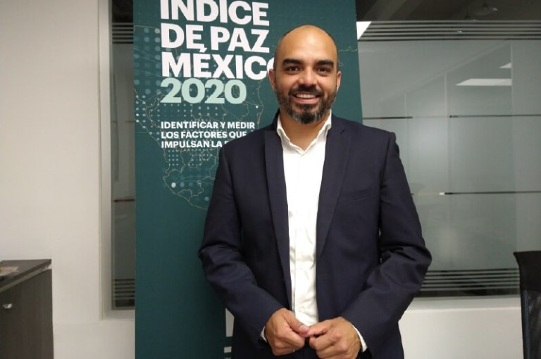 “A México la pandemia lo sorprendió pobre, corrupto y dividido”: Carlos Juárez