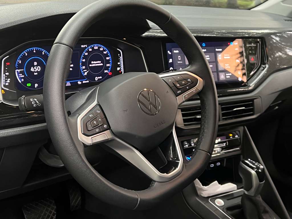 Panel de instrumentos Rines Volkswagen Virtus 2025 en Colombia.