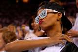 Rihanna sale de fiesta con los astros del fútbol americano