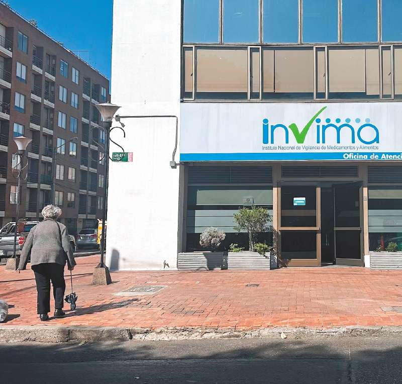 Además, incurrieron en la violación de las prohibiciones establecidas en el Código Único Disciplinario.