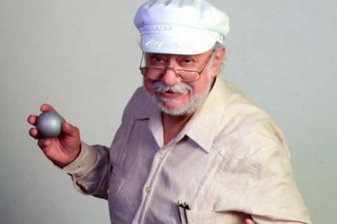 Carlos Muñoz está en cuidados intensivos