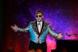 Elton John realizará la última gira musical antes de su retiro de los escenarios