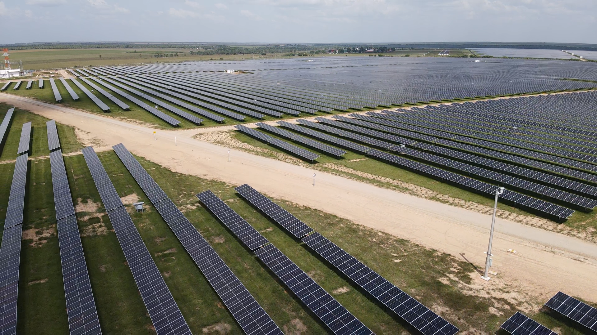 Actualmente, la energía producida por ISAGEN suple entre 15 y el 20% del consumo en el país anualmente.