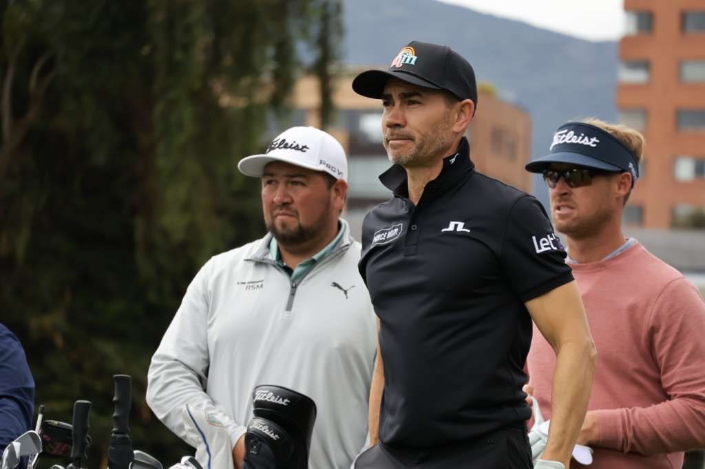 Camilo Villegas durante una ronda de práctica previo al Astara Golf Championship 2026.